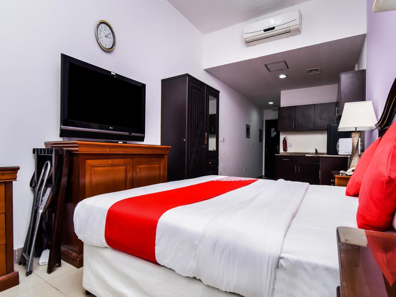 דובאי Oyo 138 Empire Hotel Apartments מראה חיצוני תמונה