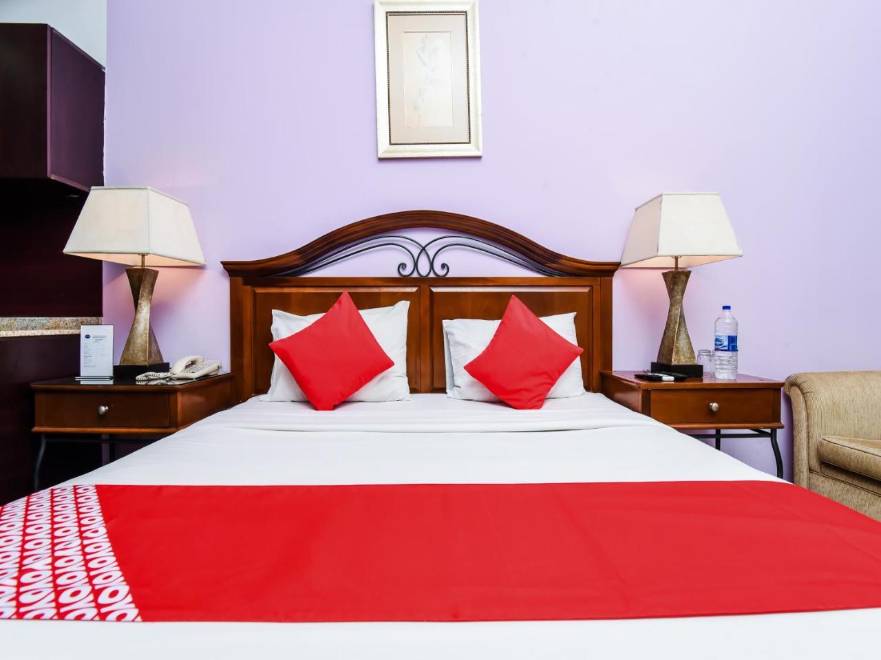 דובאי Oyo 138 Empire Hotel Apartments מראה חיצוני תמונה