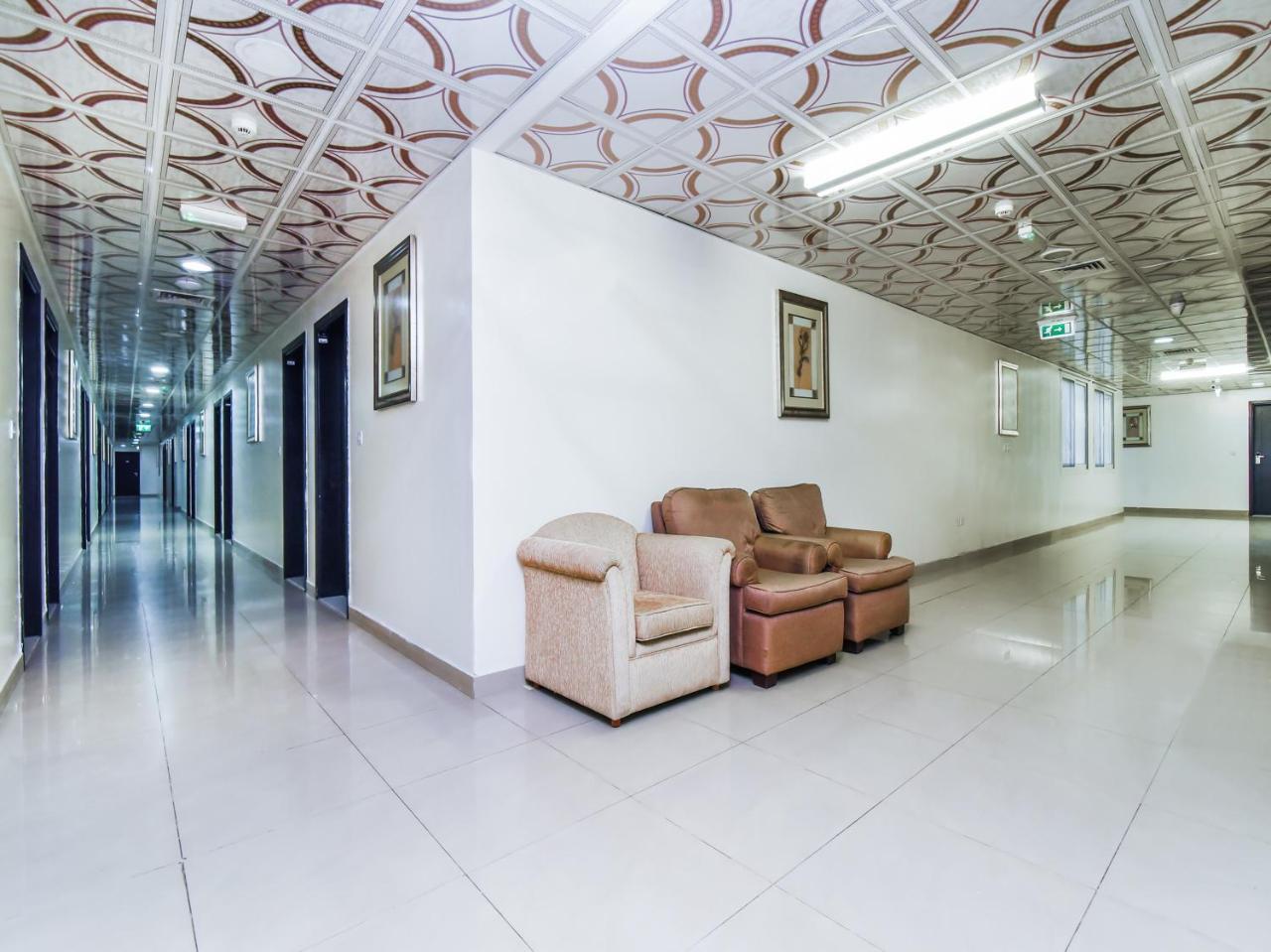 דובאי Oyo 138 Empire Hotel Apartments מראה חיצוני תמונה